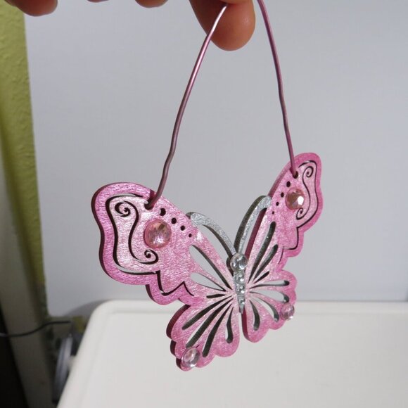 Butterfly Laser Cut Wooden Ornament Hangs - Picture 4 of 7